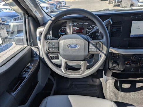 Used 2024 Ford F550 XL image 16