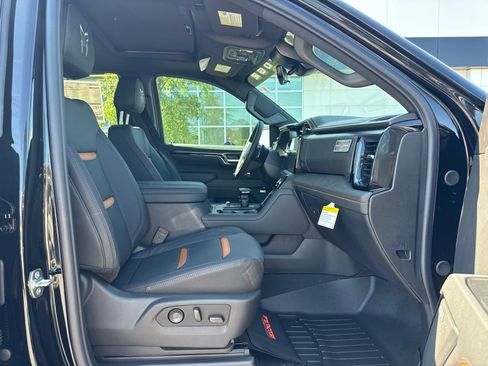 New 2026 GMC Sierra 1500 AT4 w/ AT4 Premium Package AWD/4WD image 21