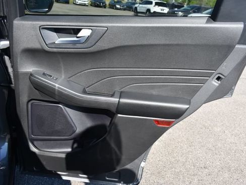 Used 2024 Ford Escape Platinum AWD/4WD image 41