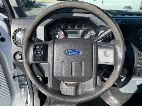 Used 2014 Ford F450 XL w/ Power Equipment Group RWD image 11