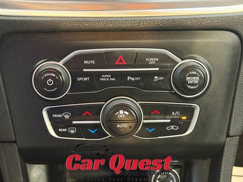 Used 2021 Dodge Charger SXT w/ Cold Weather Package AWD/4WD image 27