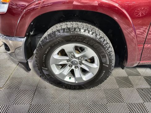 Used 2022 RAM 1500 Laramie AWD/4WD image 15