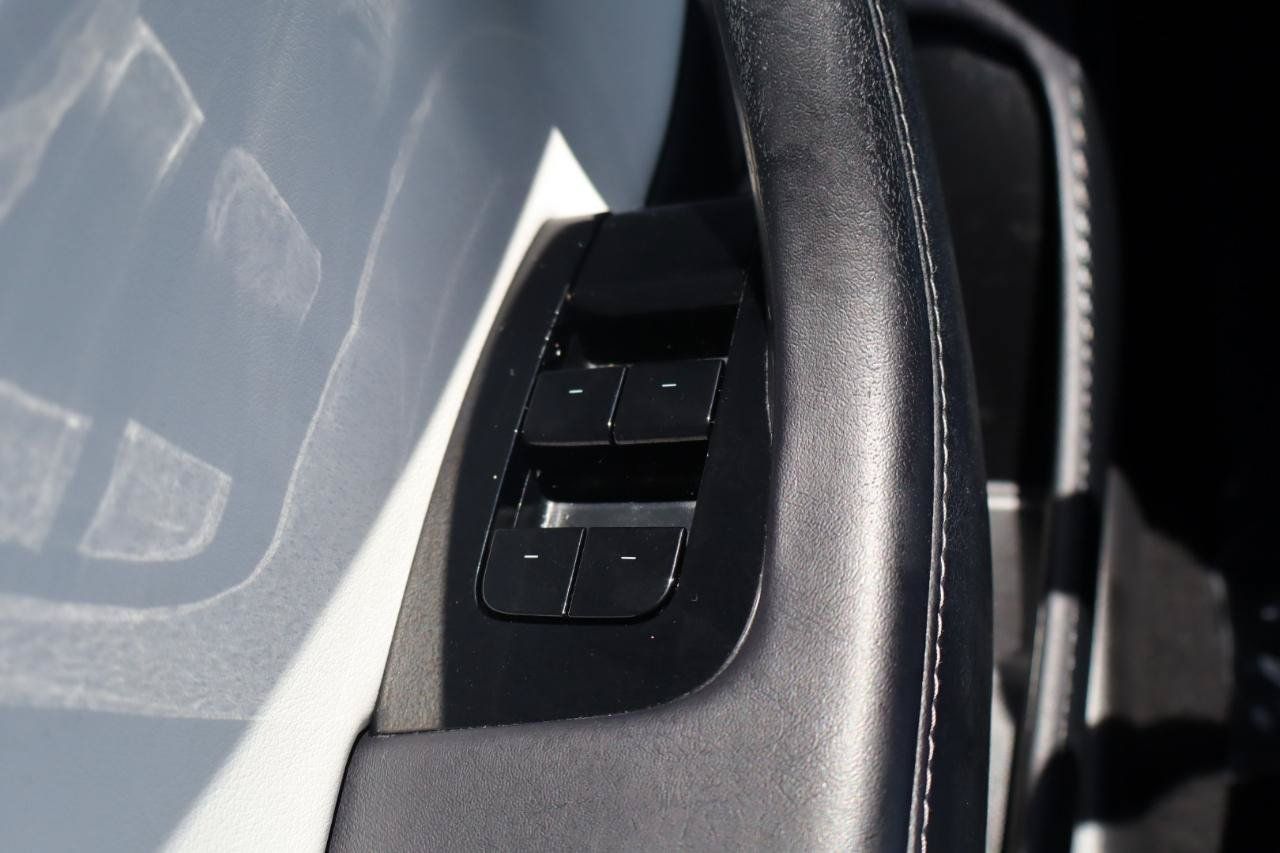 Used 2019 Tesla Model 3 Performance AWD/4WD image 29