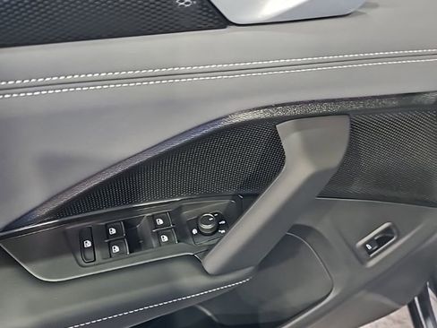 New 2026 Volkswagen Tiguan SE R-Line AWD/4WD image 26