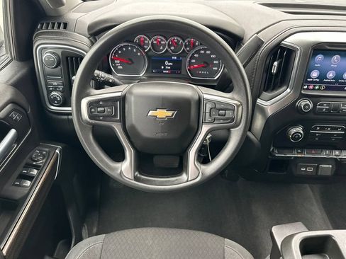 Used 2020 Chevrolet Silverado 1500 LT RWD image 15