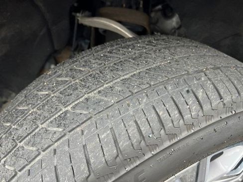 Certified 2025 GMC Sierra 1500 Denali image 24