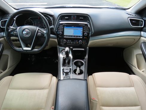 Used 2016 Nissan Maxima 3.5 S image 10