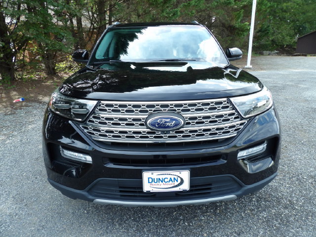 Certified 2021 Ford Explorer Limited w/ Equipment Group 301A AWD/4WD image 8