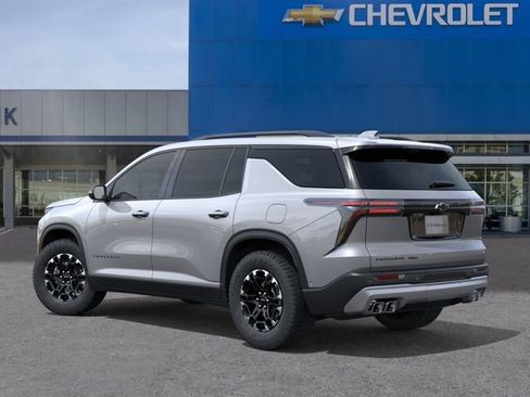 New 2027 Chevrolet Traverse Z71 w/ Driver Confidence Package AWD/4WD image 3