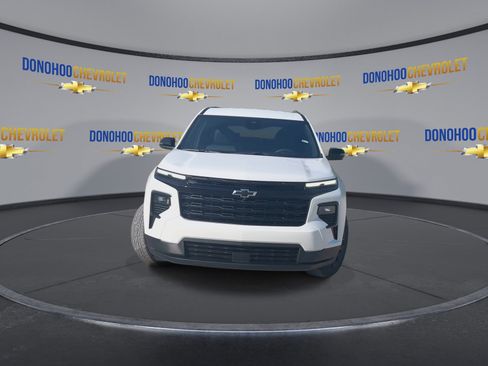 New 2026 Chevrolet Traverse LT w/ Midnight/Sport Edition FWD image 6