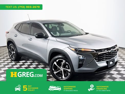 Used 2024 Chevrolet Trax RS w/ Sunroof Package FWD image 1