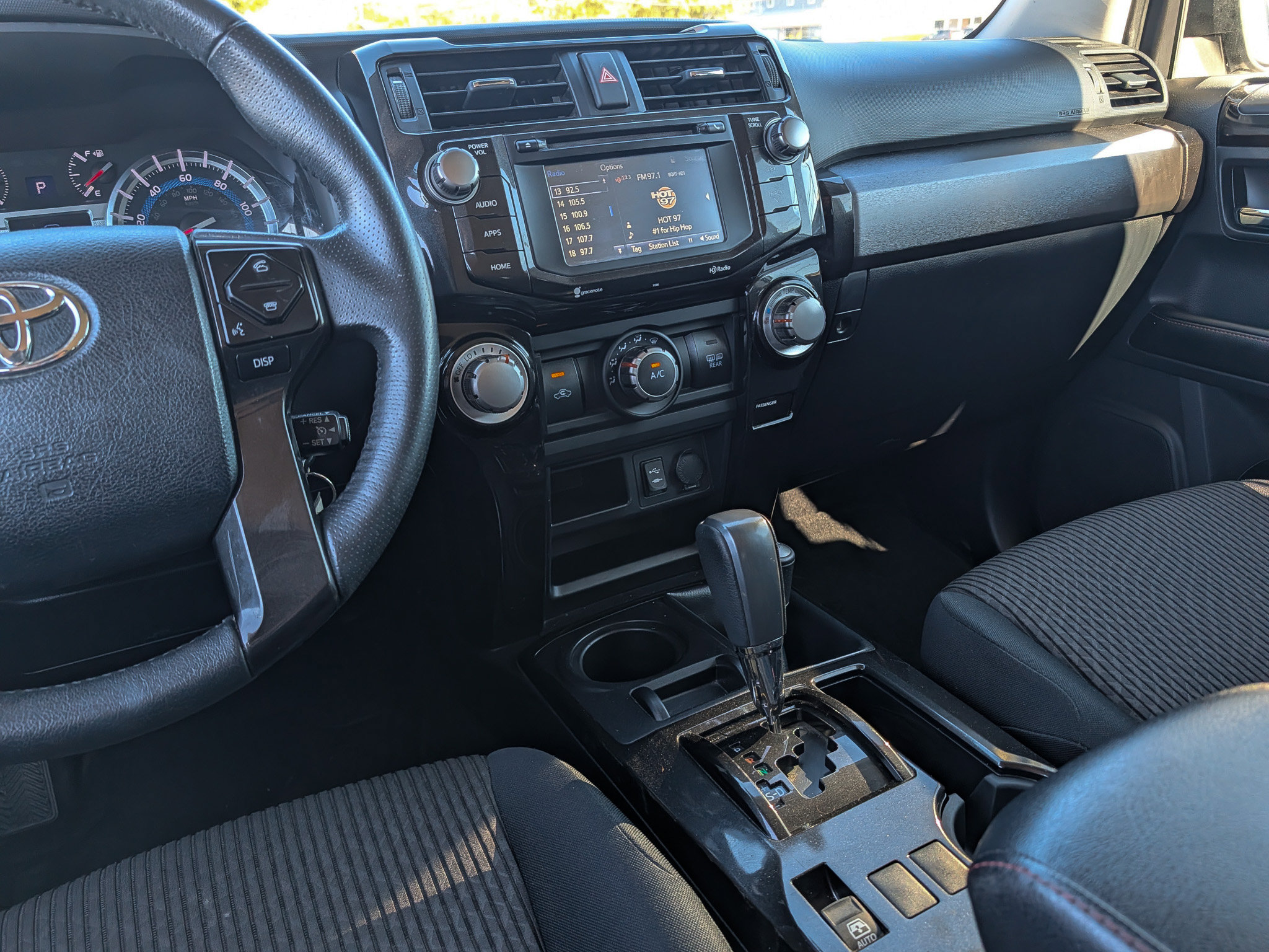 Used 2014 Toyota 4Runner Trail AWD/4WD image 23