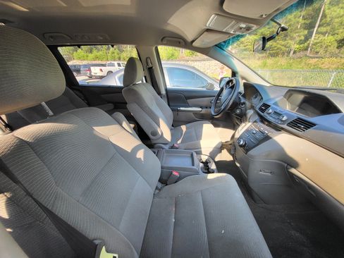 Used 2013 Honda Odyssey EX image 8