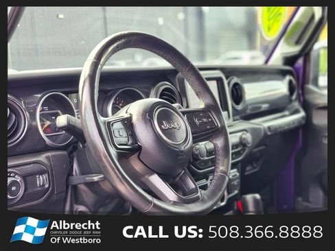 Used 2023 Jeep Wrangler Unlimited Sport AWD/4WD image 18