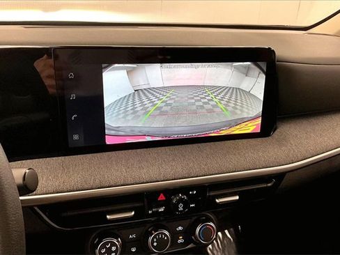 New 2026 Nissan Kicks S image 22