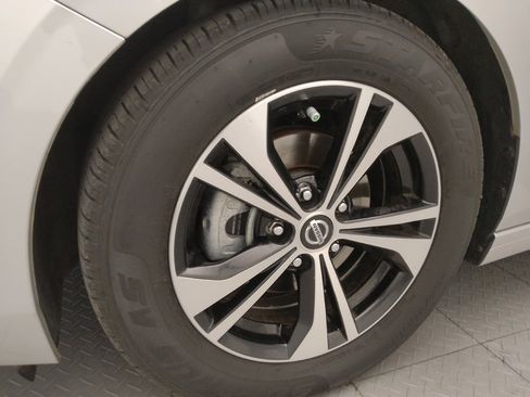 Used 2022 Nissan Sentra SV FWD image 31