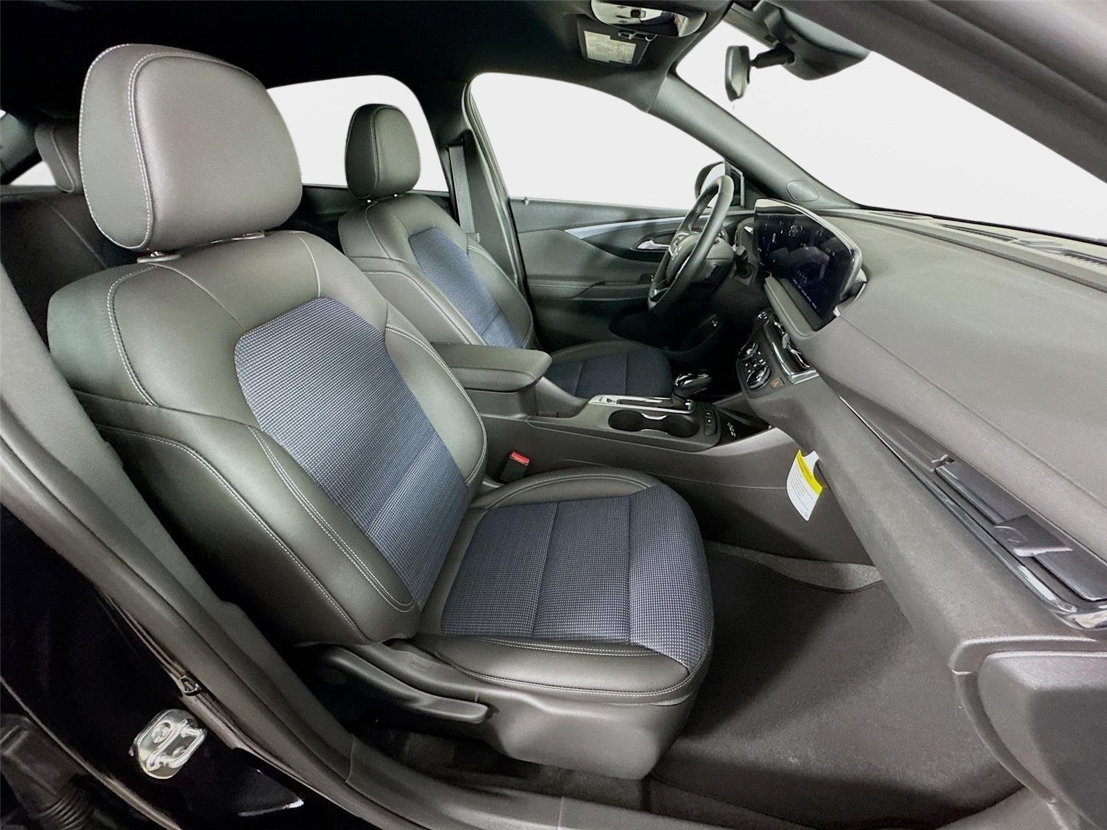 New 2026 Buick Envista Preferred w/ Convenience I Package FWD image 26
