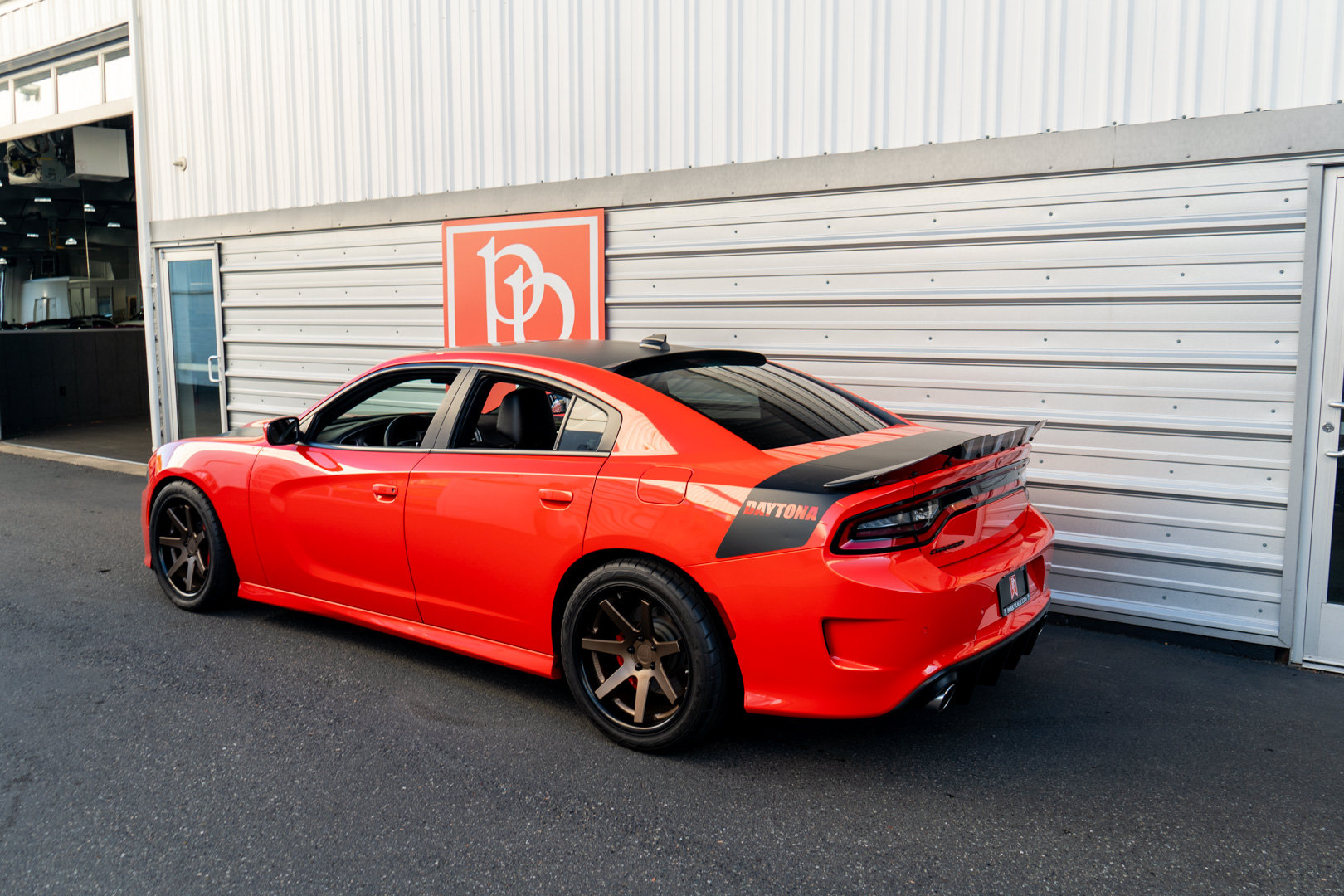 Used 2017 Dodge Charger R/T RWD image 43