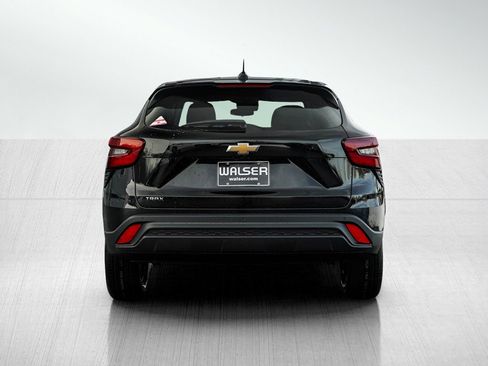 New 2026 Chevrolet Trax LS w/ Driver Confidence Package image 5