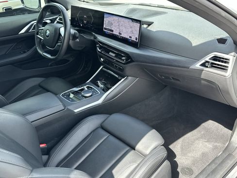 Certified 2025 BMW 430i Convertible w/ Premium Package RWD image 31