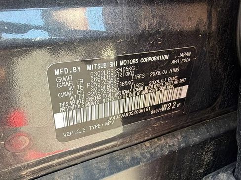 Used 2025 Mitsubishi Outlander SE AWD/4WD image 30