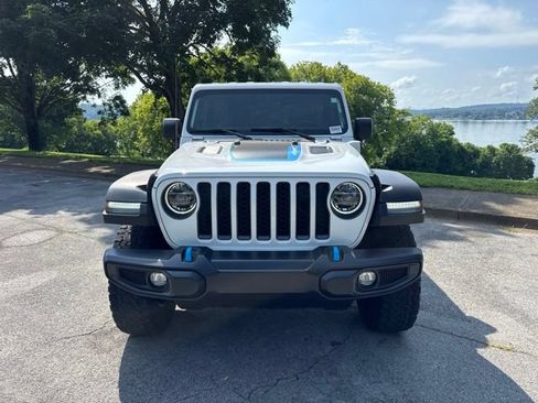 Used 2022 Jeep Wrangler Unlimited Rubicon 4xe w/ Cold Weather Group AWD/4WD image 2