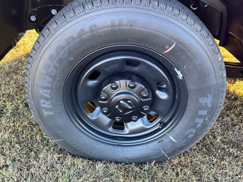 New 2026 RAM 2500 Tradesman image 18