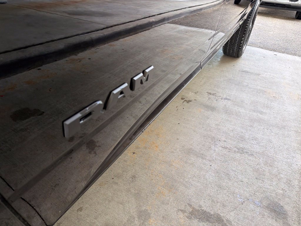 Used 2023 RAM 2500 Laramie w/ Night Edition AWD/4WD image 18
