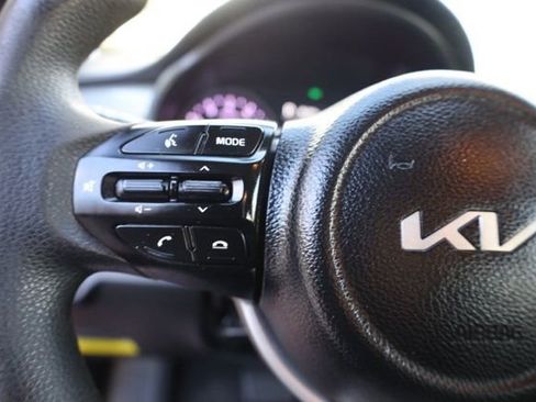 Used 2023 Kia Rio S w/ Technology Package image 19