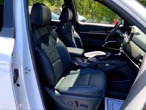 Used 2025 Kia Telluride EX X-Line AWD/4WD image 9