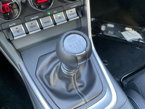 New 2025 Toyota GR86 Premium image 14