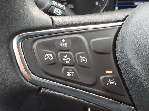 Used 2024 Chevrolet Equinox LT w/ LPO, Floor Liner Package image 16