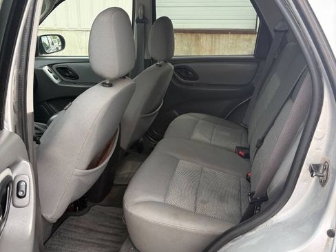 Used 2007 Ford Escape XLT AWD/4WD image 9