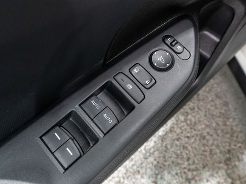 Used 2021 Honda Civic Sport image 11