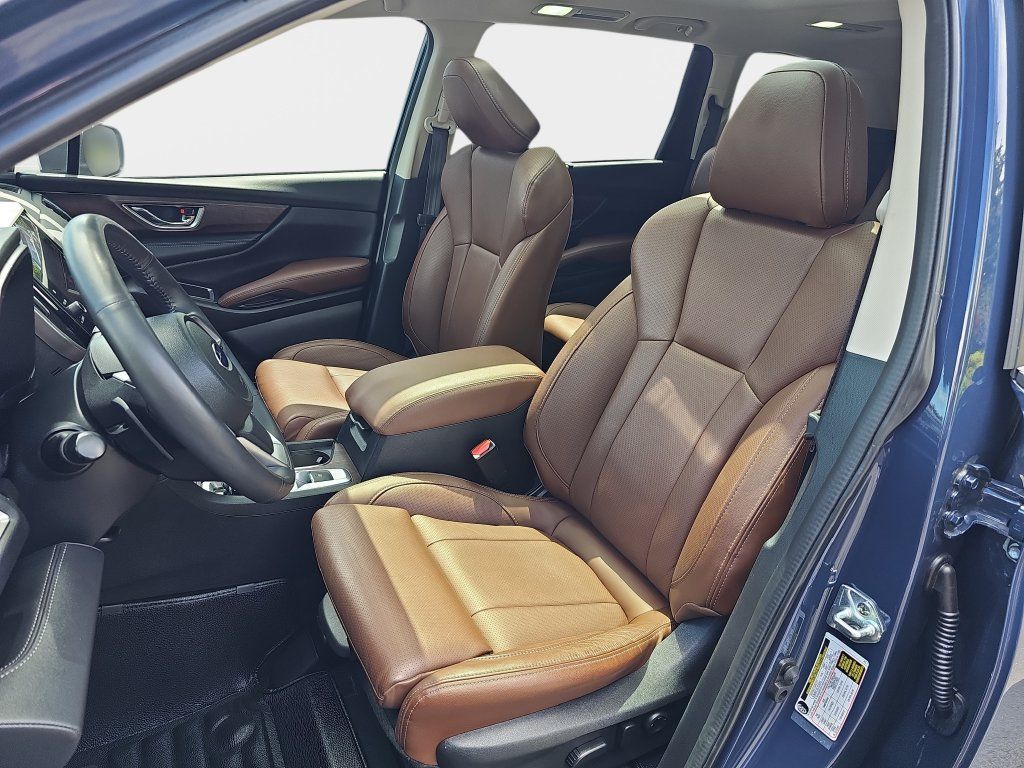 Used 2023 Subaru Ascent Touring AWD/4WD image 16