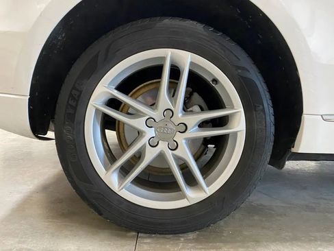 Used 2017 Audi Q5 2.0T Premium Plus w/ Technology Package image 38