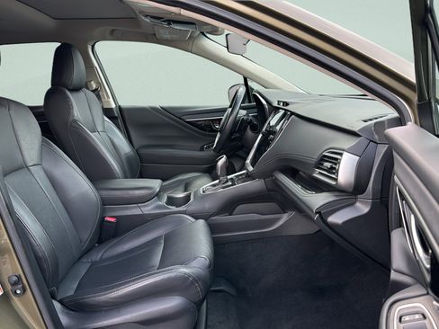 Used 2020 Subaru Outback Limited image 28