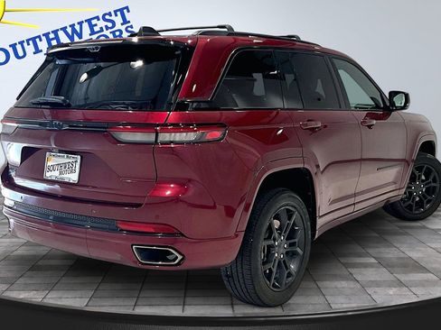 Used 2024 Jeep Grand Cherokee Limited 4xe AWD/4WD image 7