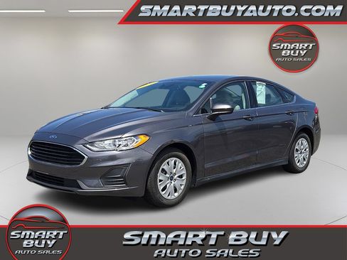Used 2020 Ford Fusion S FWD image 1