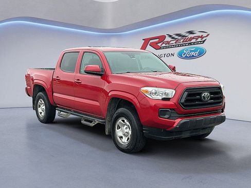 Used 2021 Toyota Tacoma SR image 7
