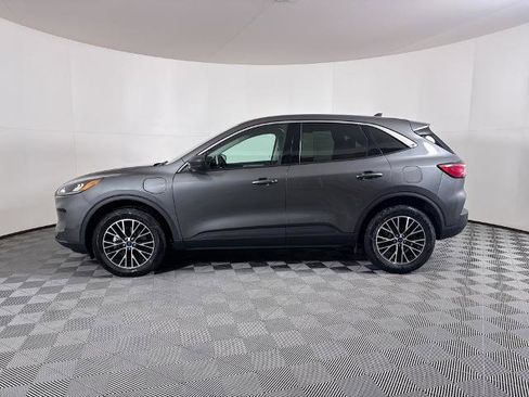 Certified 2022 Ford Escape SE w/ Cold Weather Package image 13