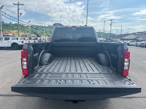 Used 2022 Ford F250 XLT AWD/4WD image 13
