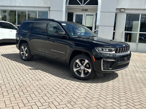 New 2026 Jeep Grand Cherokee L Limited image 2