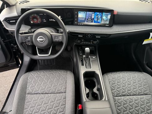 Certified 2026 Nissan Kicks SV w/ SV Premium Package FWD image 25