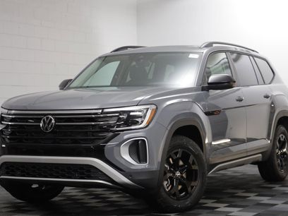 New 2026 Volkswagen Atlas Peak Edition