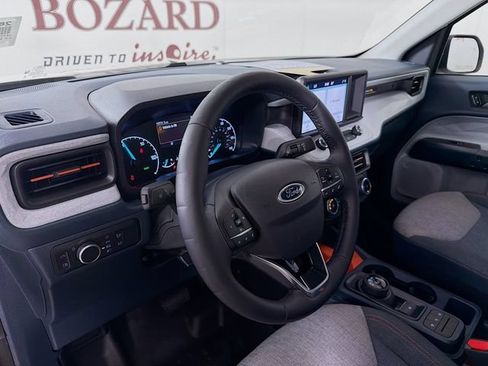Certified 2024 Ford Maverick XLT w/ XLT Luxury Package FWD image 11
