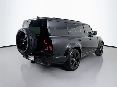 Certified 2023 Land Rover Defender 130 X-Dynamic SE AWD/4WD image 5