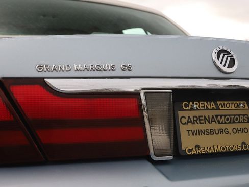 Used 2004 Mercury Grand Marquis GS image 8