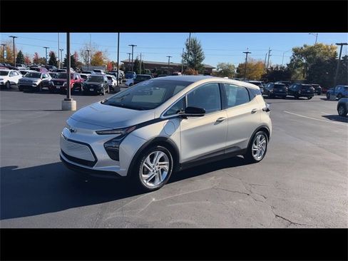 Certified 2022 Chevrolet Bolt LT image 4
