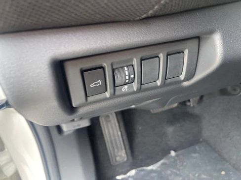 New 2026 Subaru Outback Limited AWD/4WD image 18